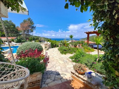 Apartment Two bedroom apartment with terrace and sea view Cove Poplat, Korčula A-18258-d - Outdoor photo 27