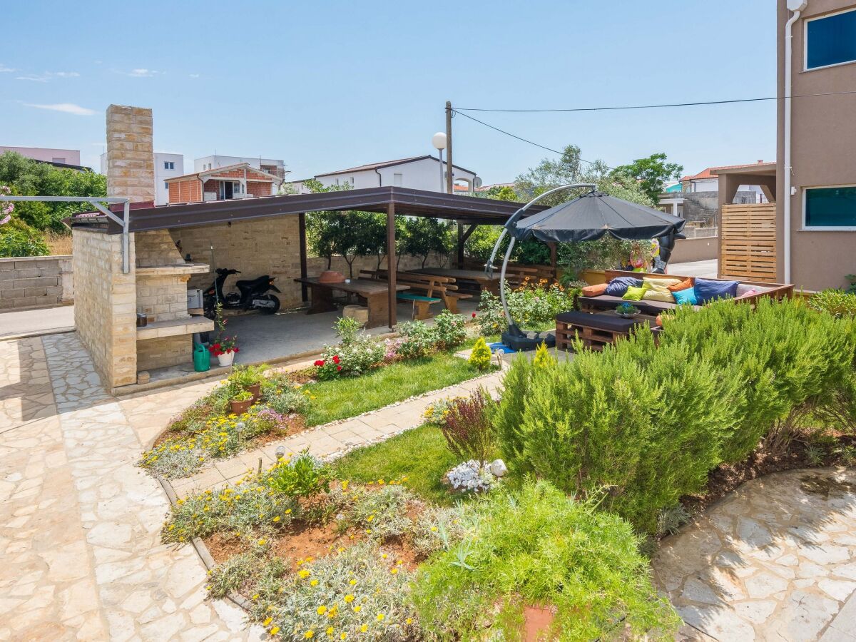 Apartment One bedroom apartment with terrace Vir A-18518-a - Outdoor photo 3