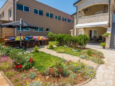 Apartment One bedroom apartment with terrace Vir A-18518-b - Outdoor photo 7