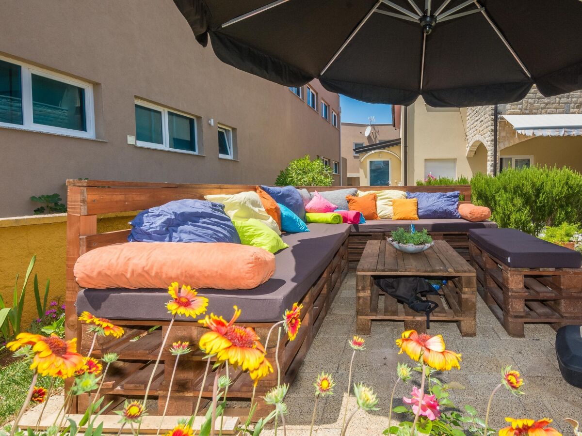 Apartment One bedroom apartment with terrace Vir A-18518-c - Outdoor photo 5