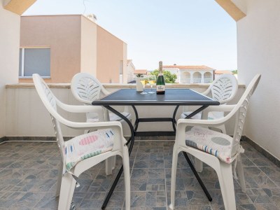 Apartment One bedroom apartment with terrace Vir A-18518-c - Outdoor photo 17