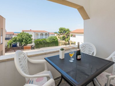 Apartment One bedroom apartment with terrace Vir A-18518-c - Outdoor photo 18