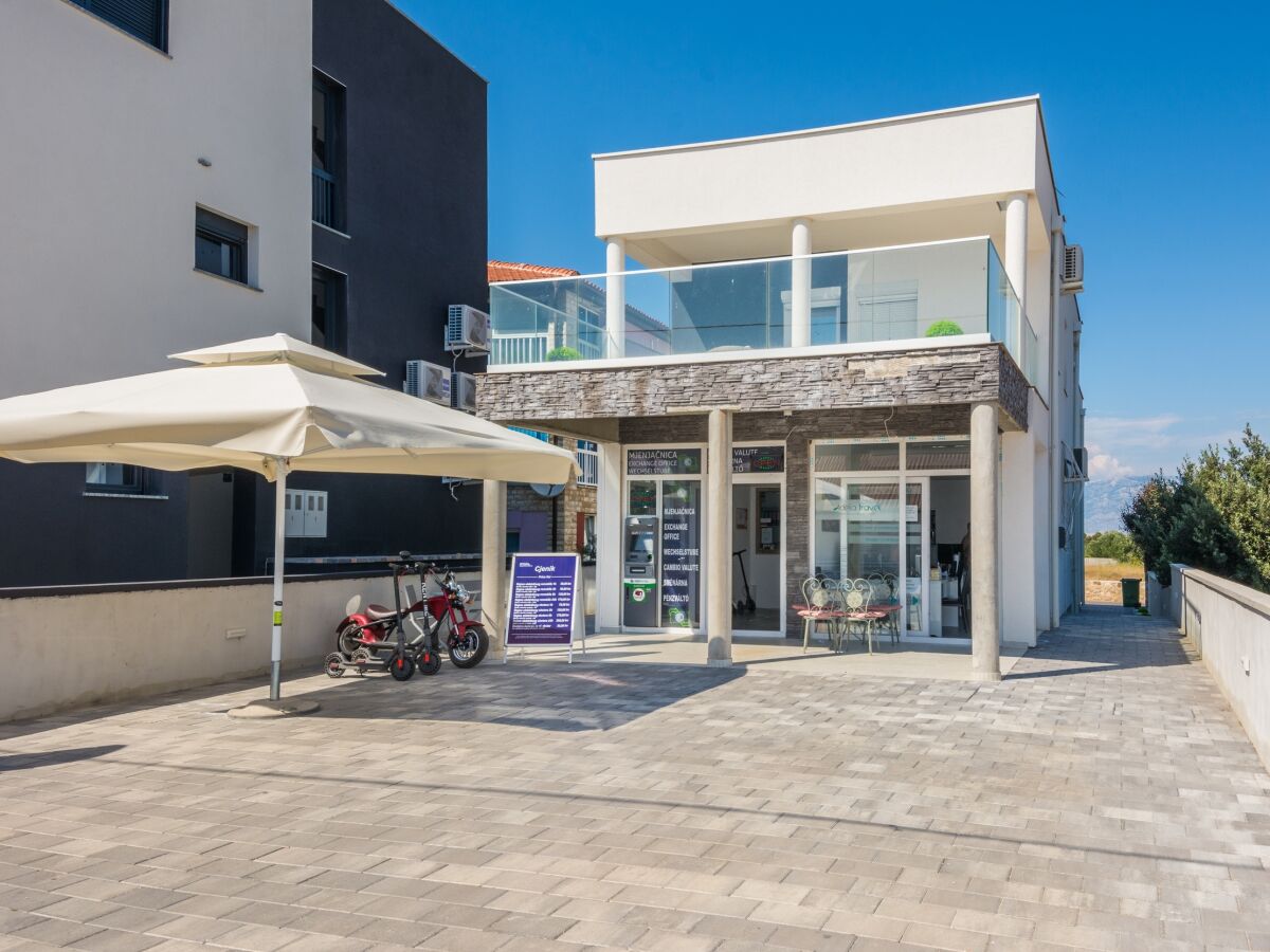 Apartment Two bedroom apartment with air-conditioning Vir A-18520-b - Outdoor photo 3