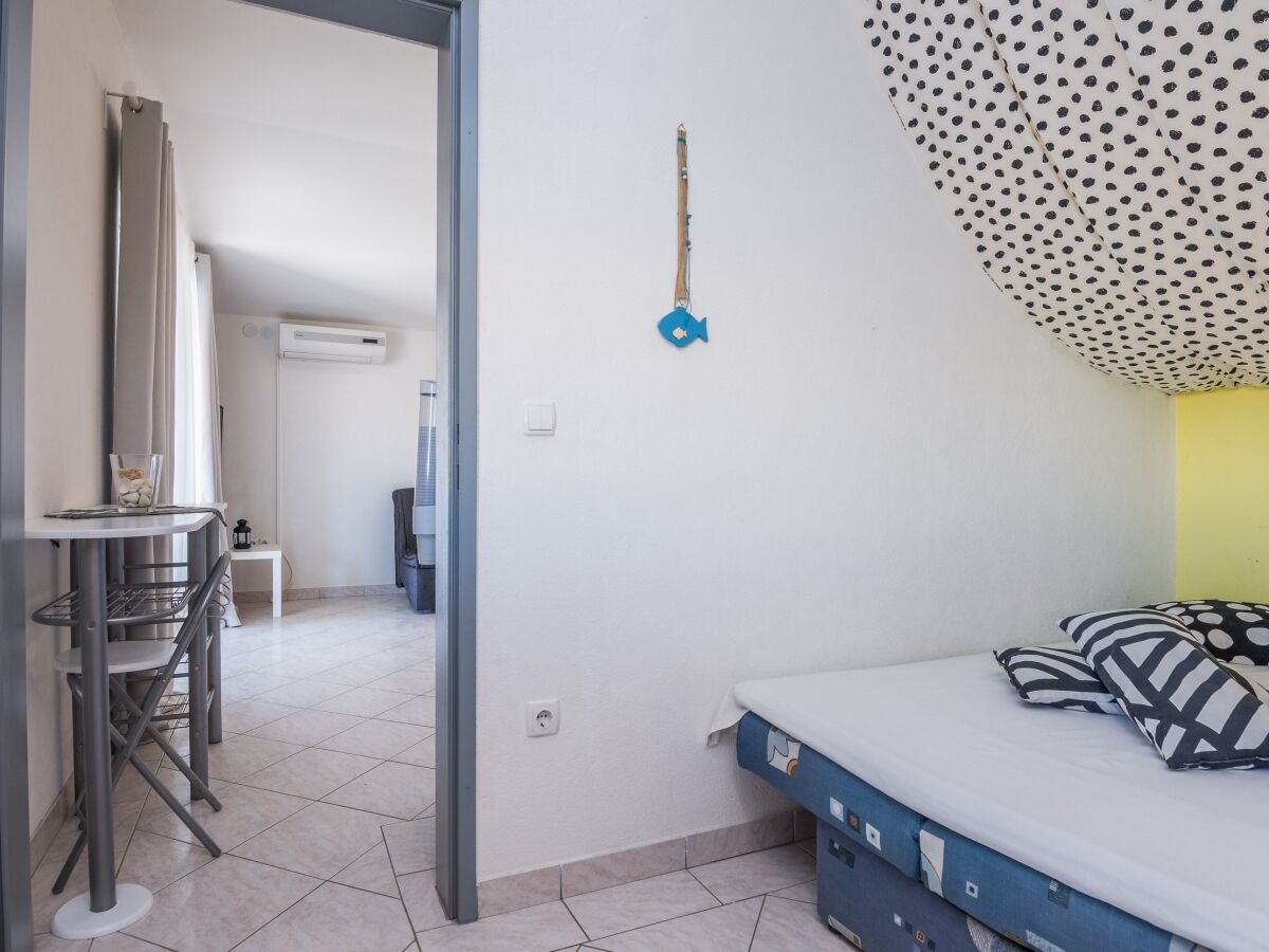 Apartment Studio flat with terrace and sea view Vir AS-18525-a - Outdoor photo 4