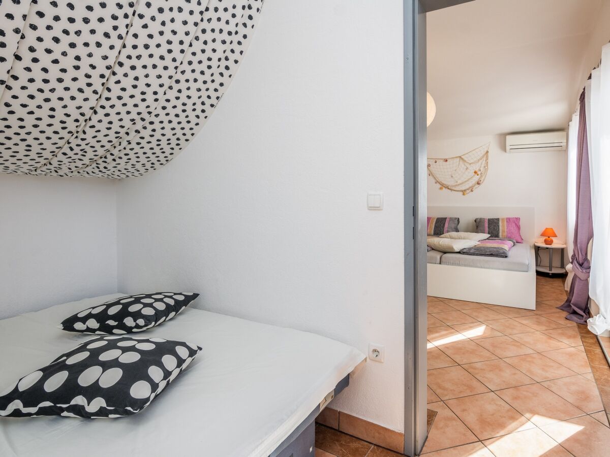 Apartment Studio flat with balcony Vir AS-18525-b - Outdoor photo 4