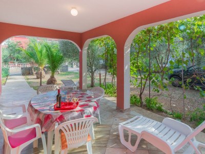 Apartment One bedroom apartment with terrace Vir A-18533-a in Vir - Apartment