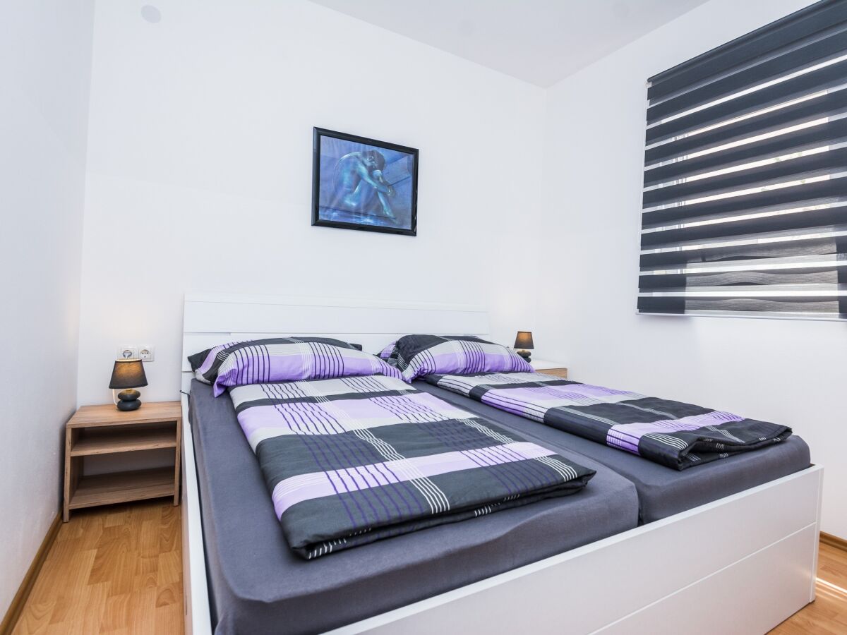 Apartment One bedroom apartment with terrace Vir A-18540-c