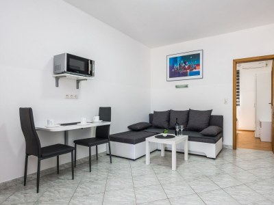 Apartment One bedroom apartment with terrace Vir A-18540-c - Outdoor photo 6