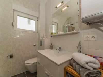 Apartment Two bedroom apartment with balcony Vir A-18550-a - Outdoor photo 32