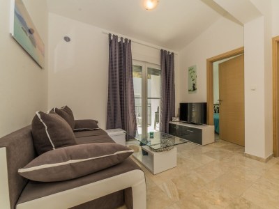 Apartment Two bedroom apartment with balcony Vir A-18550-b - Outdoor photo 9