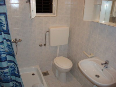 Apartment One bedroom apartment with balcony and sea view Barbat, Rab A-17620-b - Outdoor photo 12