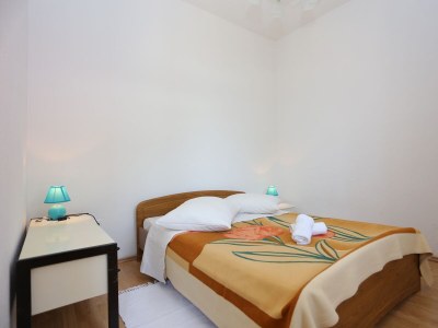 Apartment Two bedroom apartment with terrace and sea view Lokva Rogoznica, Omiš A-17645-a - Outdoor photo 16