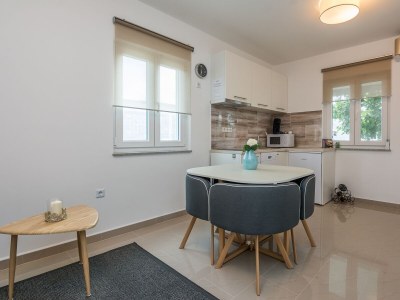 Apartment One bedroom apartment with terrace Vir A-18557-b - Outdoor photo 8