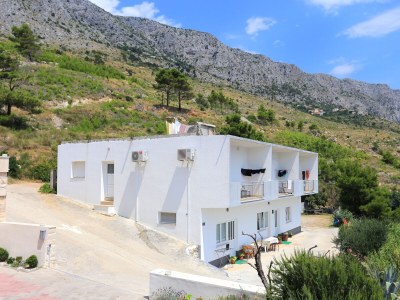 Apartment One bedroom apartment with balcony and sea view Lokva Rogoznica, Omiš A-17645-b - Outdoor photo 2