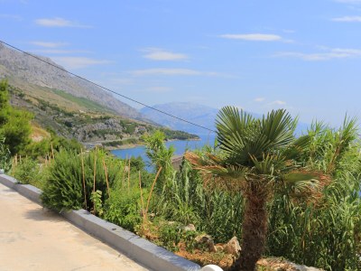 Apartment One bedroom apartment with balcony and sea view Lokva Rogoznica, Omiš A-17645-b - Outdoor photo 10