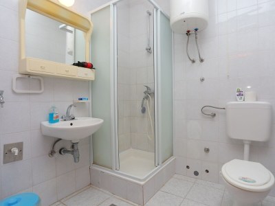 Apartment One bedroom apartment with balcony and sea view Lokva Rogoznica, Omiš A-17645-b - Outdoor photo 19