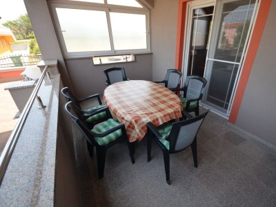 Apartment Two bedroom apartment with terrace Vir A-18562-a - Outdoor photo 26