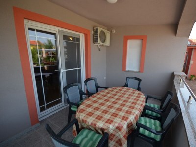 Apartment Two bedroom apartment with terrace Vir A-18562-a - Outdoor photo 27