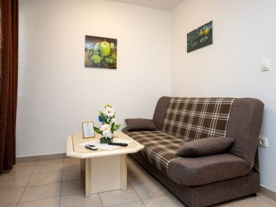 Apartment One bedroom apartment with balcony and sea view Tribanj Šibuljina, Paklenica A-17818-c - Outdoor photo 18