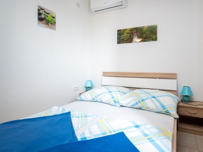 Apartment One bedroom apartment with balcony and sea view Tribanj Šibuljina, Paklenica A-17818-c - Outdoor photo 23