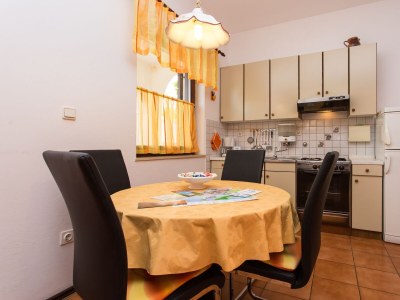 Apartment One bedroom apartment with terrace Punat, Krk A-17857-a - Outdoor photo 12