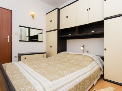 Apartment One bedroom apartment with terrace Punat, Krk A-17857-a - Outdoor photo 16