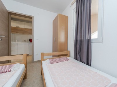 Apartment Two bedroom apartment with balcony Vir A-18563-f - Outdoor photo 16