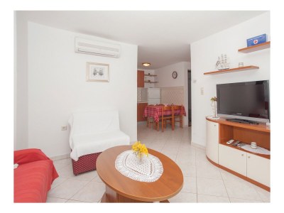 Apartment One bedroom apartment with terrace and sea view Punat, Krk A-17857-c - Outdoor photo 10