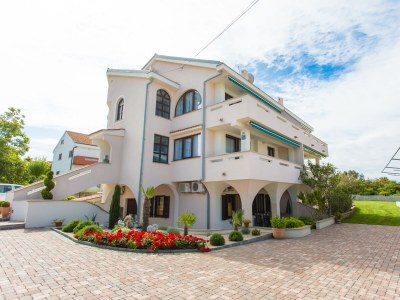 Apartment One bedroom apartment with terrace and sea view Punat, Krk A-17857-c - Outdoor photo 18