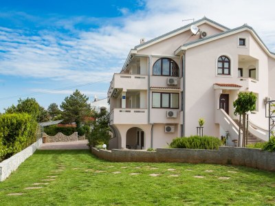 Apartment One bedroom apartment with balcony Punat, Krk A-17857-d - Outdoor photo 2