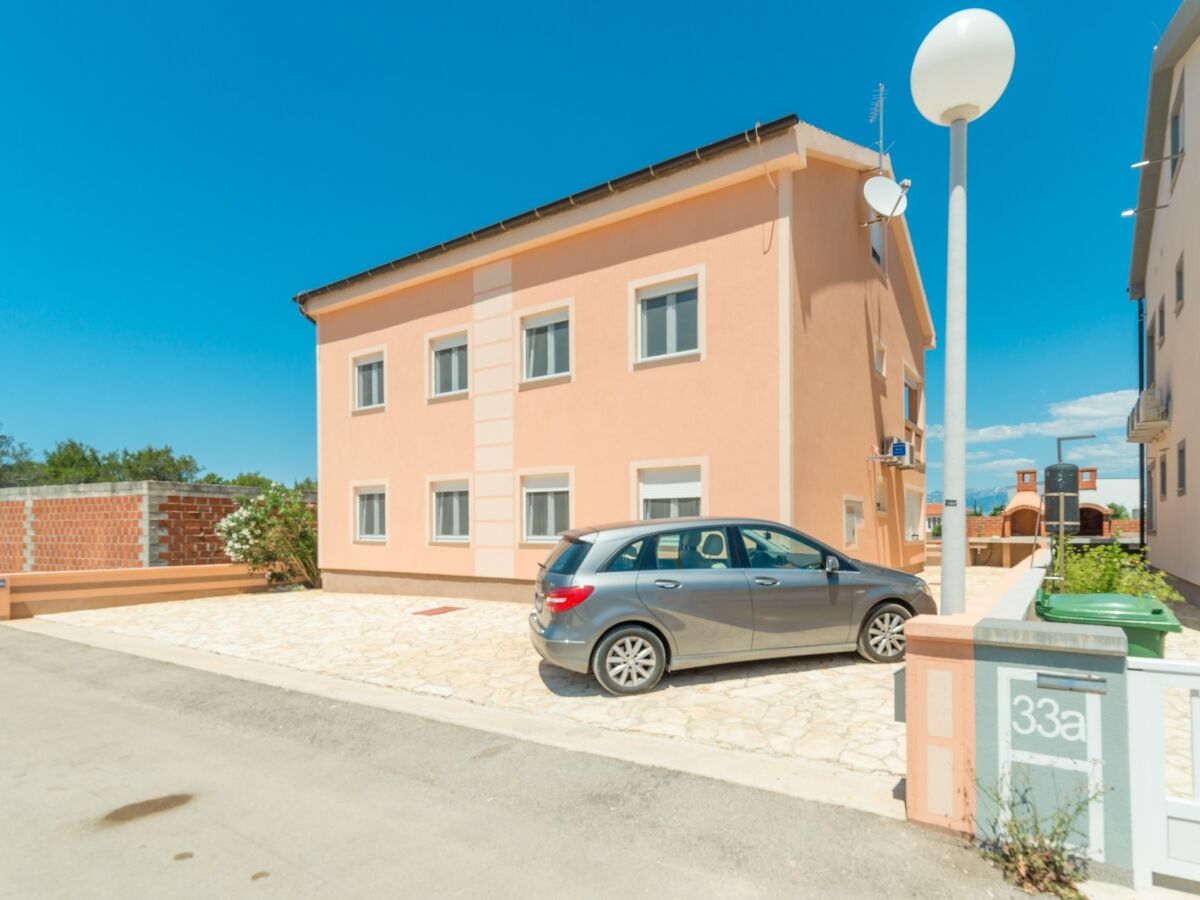 Apartment Two bedroom apartment with balcony Vir - Lozice, Vir A-18567-b - Outdoor photo 3