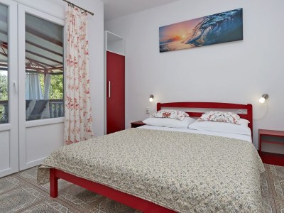 Apartment Two bedroom apartment with terrace and sea view Lopar, Rab A-18001-a - Outdoor photo 24