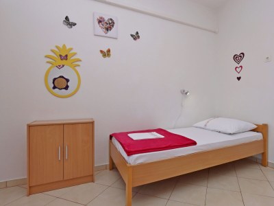 Apartment Two bedroom apartment with terrace and sea view Lopar, Rab A-18001-a - Outdoor photo 26