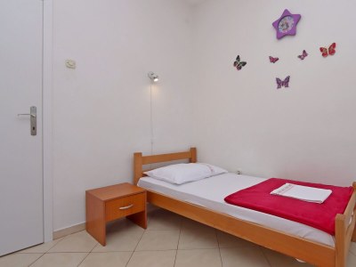 Apartment Two bedroom apartment with terrace and sea view Lopar, Rab A-18001-a - Outdoor photo 27