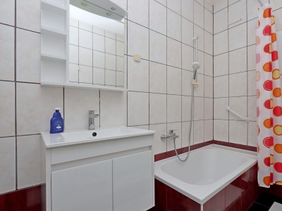 Apartment Two bedroom apartment with terrace and sea view Lopar, Rab A-18001-a - Outdoor photo 28