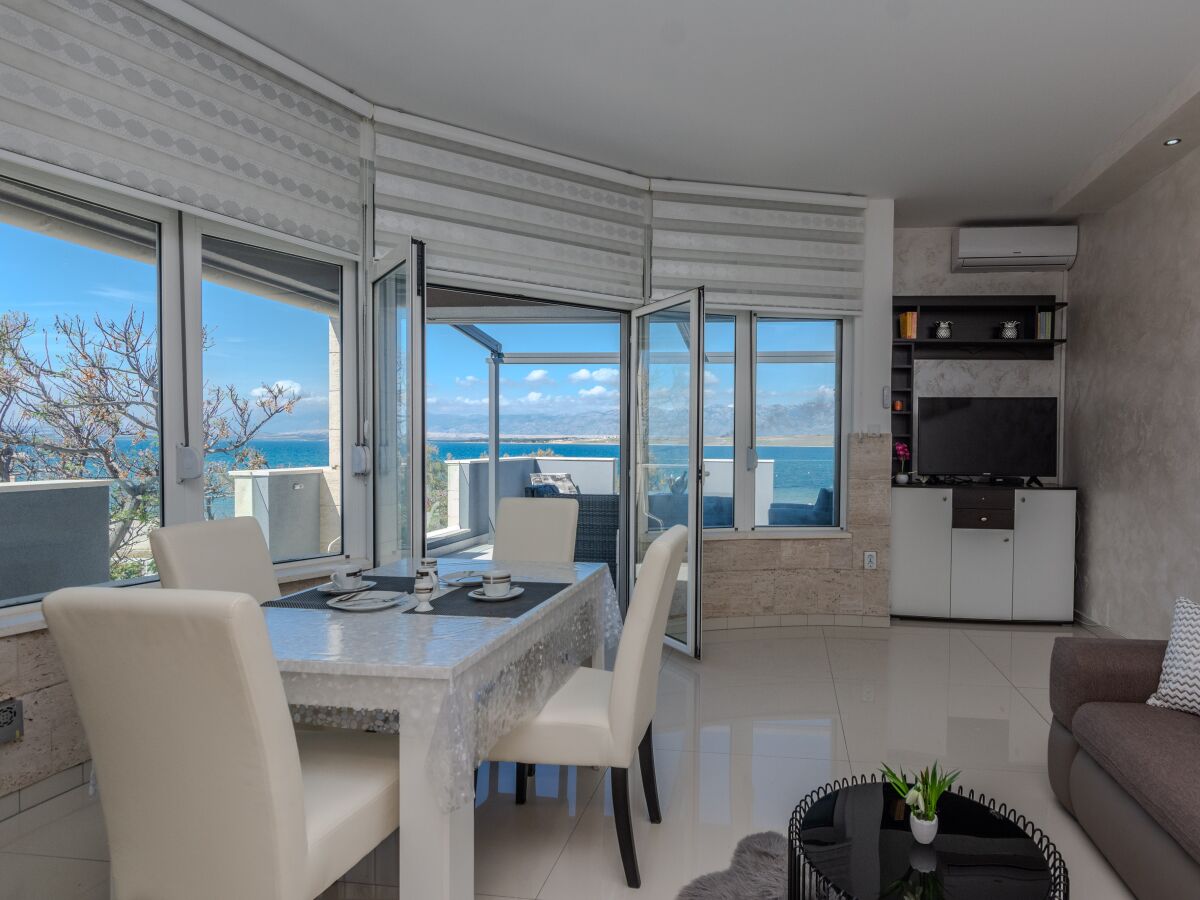 Apartment One bedroom apartment near beach Vir A-18588-a