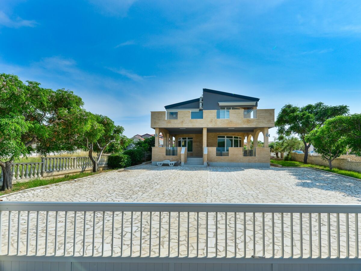 Apartment Two bedroom apartment near beach Vir A-18588-b - Outdoor photo 5