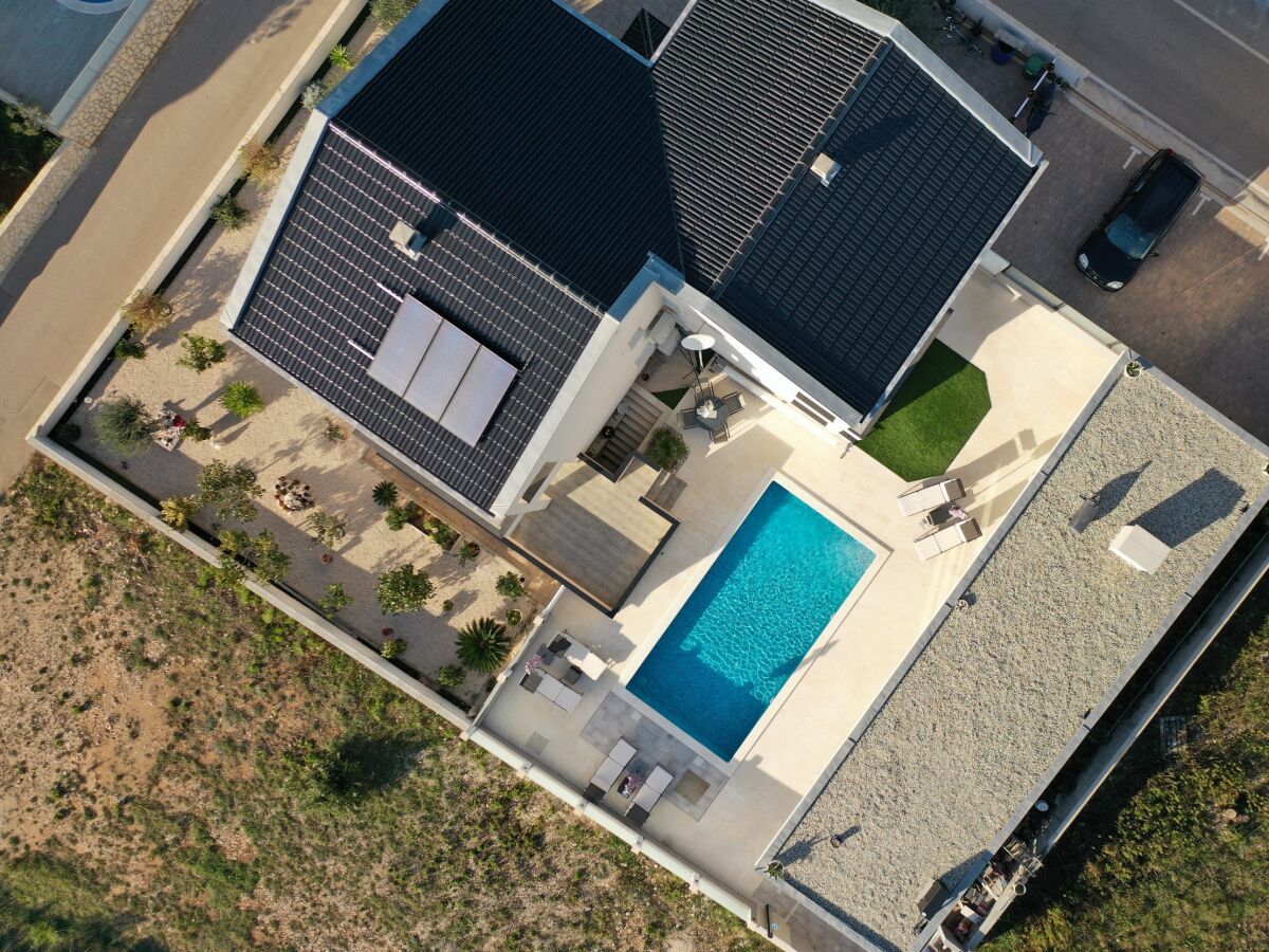 Apartment One bedroom apartment with balcony and sea view Vir - Kozjak, Vir A-18589-b - Outdoor photo 4