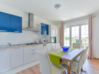 Apartment Two bedroom apartment with balcony Vir A-18592-a - Outdoor photo 6