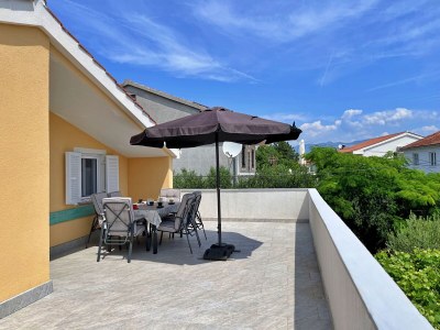 Apartment Three bedroom apartment with terrace and sea view Šilo, Krk A-18757-b - Outdoor photo 28