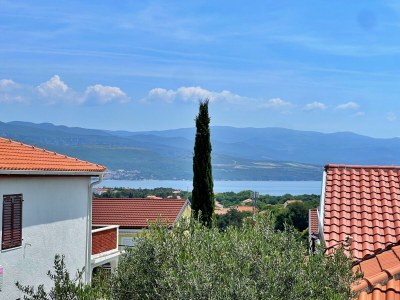 Apartment Three bedroom apartment with terrace and sea view Šilo, Krk A-18757-b - Outdoor photo 32