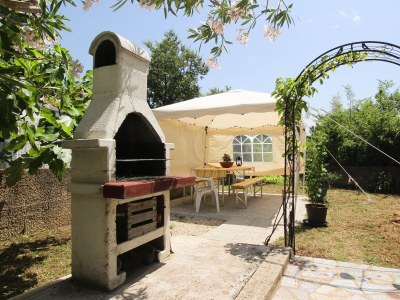 Apartment Two bedroom apartment with balcony Šilo, Krk A-18763-b - Outdoor photo 4