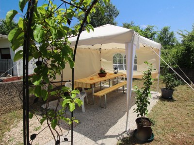 Apartment Two bedroom apartment with balcony Šilo, Krk A-18763-b - Outdoor photo 6