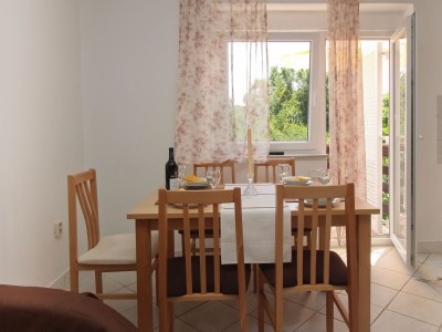 Apartment Two bedroom apartment with balcony Šilo, Krk A-18763-b - Outdoor photo 12