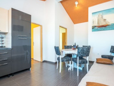 Apartment Two bedroom apartment with terrace and sea view Vir - Lozice, Vir A-19099-a - Outdoor photo 7