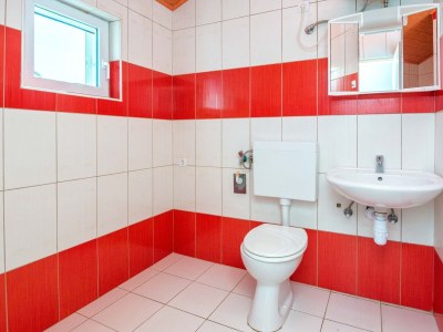 Apartment Two bedroom apartment with terrace and sea view Vir - Lozice, Vir A-19099-a - Outdoor photo 16