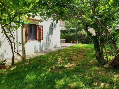 Apartment One bedroom apartment with terrace Šilo, Krk A-18769-a - Outdoor photo 6