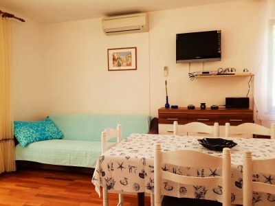 Apartment One bedroom apartment with terrace Šilo, Krk A-18769-a - Outdoor photo 8