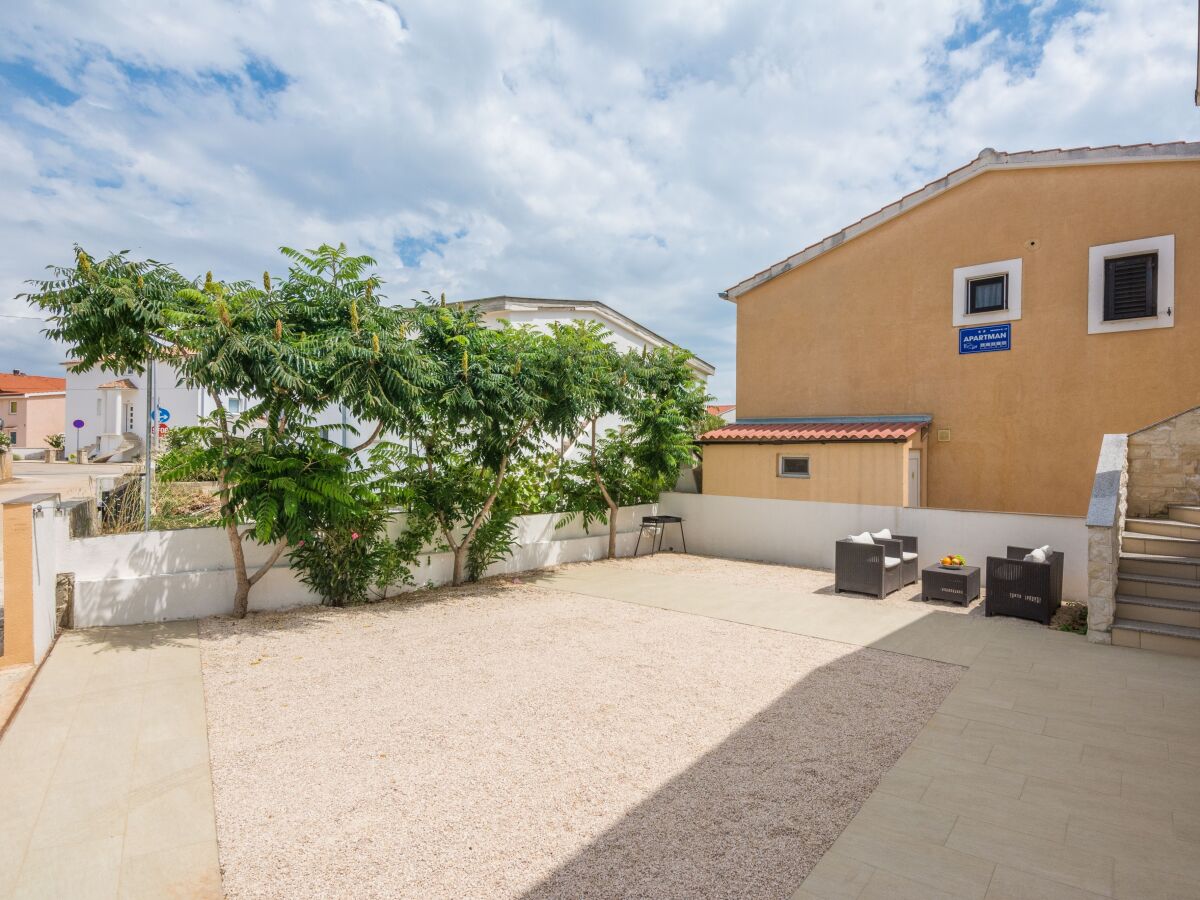 Apartment One bedroom apartment with balcony Vir A-19100-a - Outdoor photo 5