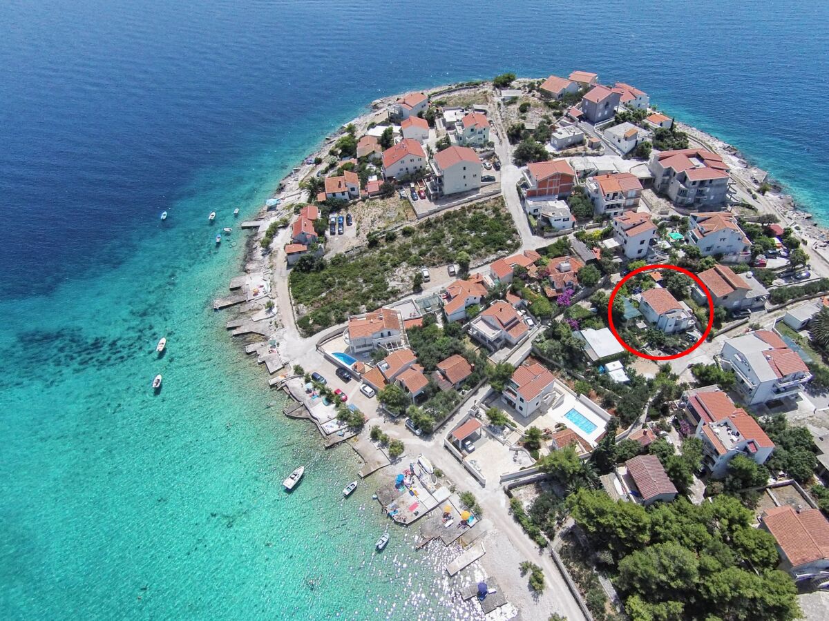 Apartment Two bedroom apartment with terrace and sea view Sevid, Trogir A-19105-b - Outdoor photo 2